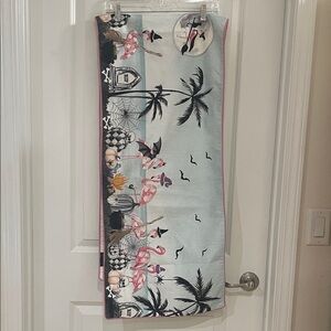 TAHARI Tropical Halloween witch  Flamingo Beach table runner 72”